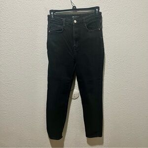 Zara Black High Rise Slim Straight Leg Mom Jeans